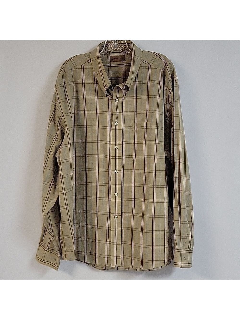 Field & Stream Wrinkle-Free Long-Sleeved Button-Down Shirt, Size XXL